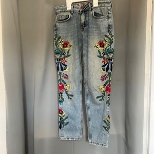 Embroidered Jeans Size 00, fits like XS